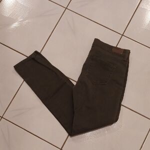 4/$60 Bluenotes Green Low Rise Super Skinny Jeans - Size 28/30 (Lauren Style)